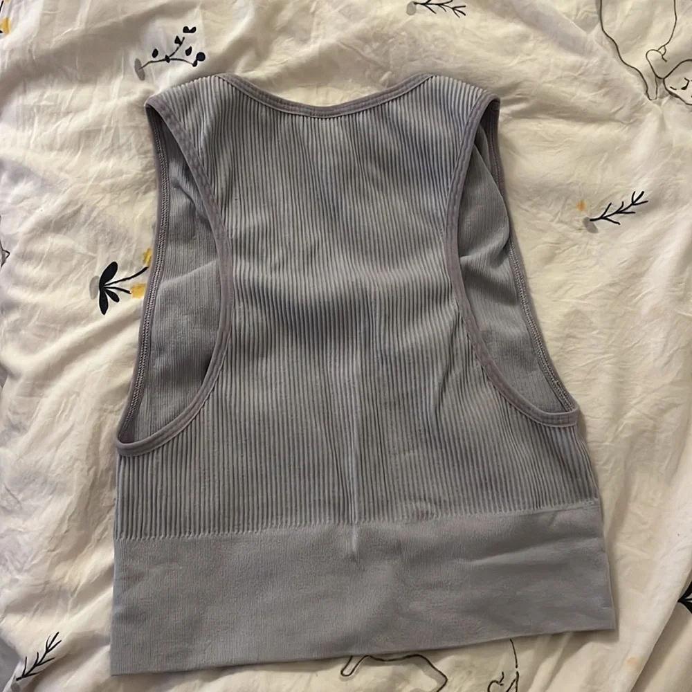Aritzia Sunday Best Crop Top / Bra - Picture 3 of 3